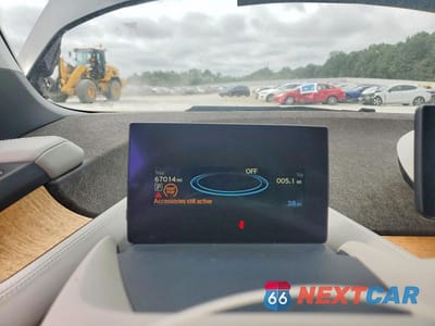 Zdjęcie 9 z 12 samochodu: 2014 BMW I3 BEV VIN:WBY1Z2C53EV284326 - miniatura