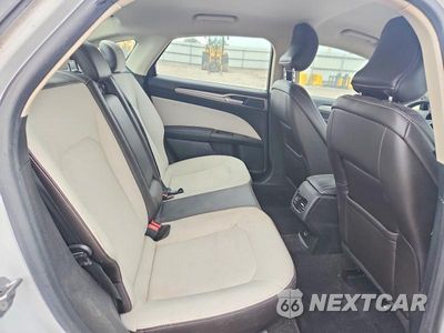 Zdjęcie 10 z 12 samochodu: 2019 FORD FUSION SE VIN:3FA6P0HD1KR112053 - miniatura