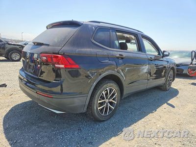 Trzecie zdjęcie samochodu z tyłu: 2021 VOLKSWAGEN TIGUAN S VIN:3VV1B7AX7MM109532 - miniatura