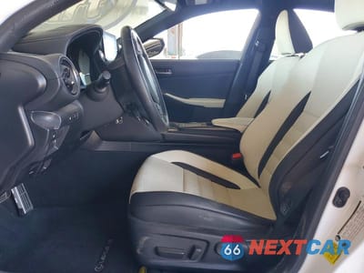 Zdjęcie 7 z 12 samochodu: 2023 LEXUS IS 350 F SPORT VIN:JTHGZ1B25P5064748 - miniatura