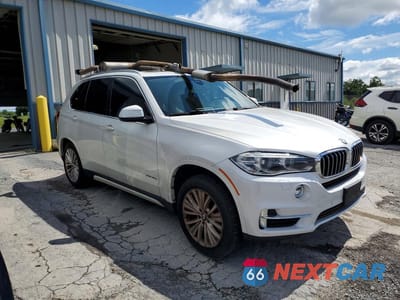 Czwarte zdjęcie samochodu z boku: 2016 BMW X5 XDR40E VIN:5UXKT0C59G0S75866 - miniatura