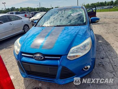 Piąte zdjęcie samochodu w środku: 2014 FORD FOCUS SE VIN:1FADP3F27EL395779 - miniatura