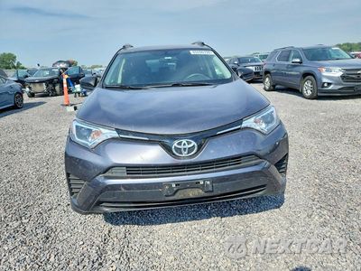 Piąte zdjęcie samochodu w środku: 2016 TOYOTA RAV4 LE VIN:JTMZFREV0GJ095775 - miniatura