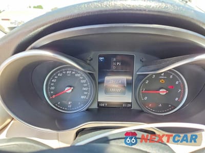 Zdjęcie 9 z 12 samochodu: 2016 MERCEDES-BENZ C 300 VIN:55SWF4JB0GU165931 - miniatura