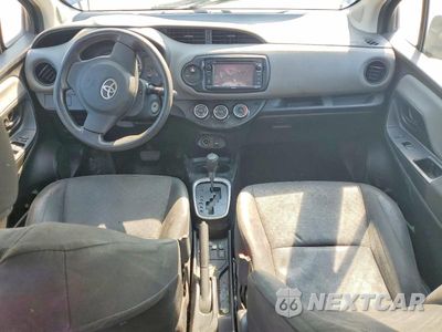 Zdjęcie 8 z 12 samochodu: 2015 TOYOTA YARIS 5-DOOR L VIN:VNKKTUD3XFA047784 - miniatura