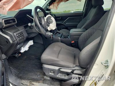 Zdjęcie 7 z 13 samochodu: 2025 TOYOTA TACOMA SR VIN:3TYKD5HN8ST032368 - miniatura