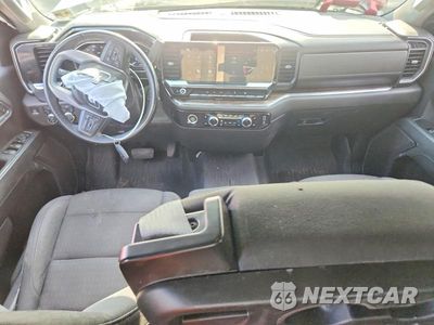 Zdjęcie 8 z 12 samochodu: 2024 GMC SIERRA K1500 ELEVATION VIN:1GTRUCEK2RZ190268 - miniatura