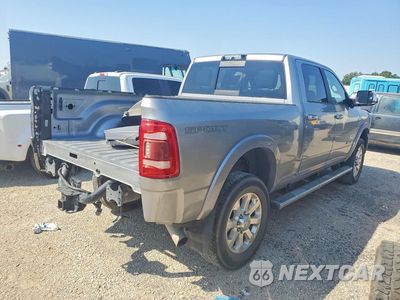 Trzecie zdjęcie samochodu z tyłu: 2019 RAM 2500 LARAMIE VIN:3C6UR5FL9KG613603 - miniatura