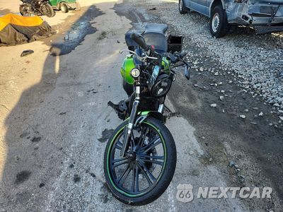 Drugie zdjęcie samochodu z przodu: 2014 KAWASAKI VN900 C VIN:JKAVN2C15EA057359 - miniatura