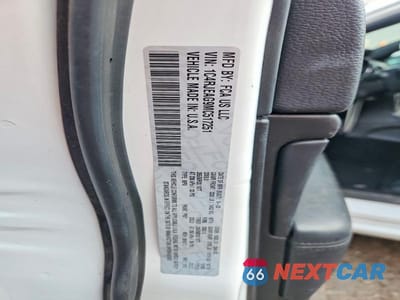 Zdjęcie 13 z 13 samochodu: 2021 JEEP GRAND CHEROKEE LAREDO VIN:1C4RJEAG9MC517251 - miniatura