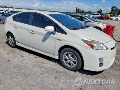 Czwarte zdjęcie samochodu z boku: 2011 TOYOTA PRIUS FOUR VIN:JTDKN3DU7B0283072 - miniatura