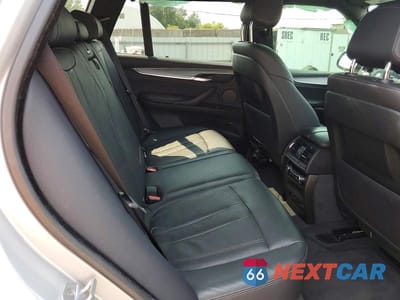 Zdjęcie 11 z 13 samochodu: 2018 BMW X5 XDRIVE35I VIN:5UXKR0C53J0Y02497 - miniatura