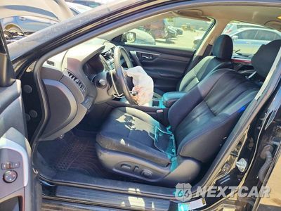 Zdjęcie 7 z 12 samochodu: 2017 NISSAN ALTIMA 2.5 SR VIN:1N4AL3AP5HC203538 - miniatura