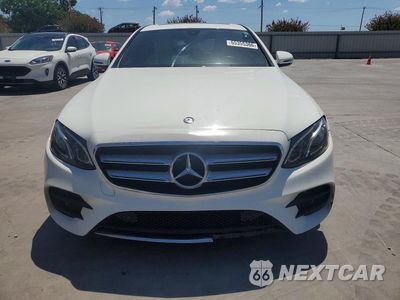 Piąte zdjęcie samochodu w środku: 2017 MERCEDES-BENZ E 300 VIN:WDDZF4JB1HA035820 - miniatura