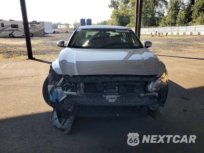 Piąte zdjęcie samochodu w środku: 2020 NISSAN ALTIMA S VIN:1N4BL4BVXLC211313 - miniatura