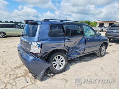 Trzecie zdjęcie samochodu z tyłu: 2006 TOYOTA HIGHLANDER HYBRID VIN:JTEEW21A260028376 - miniatura
