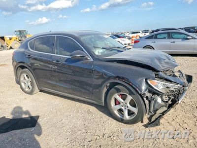 Czwarte zdjęcie samochodu z boku: 2018 ALFA ROMEO STELVIO VIN:ZASFAKANXJ7B82206 - miniatura