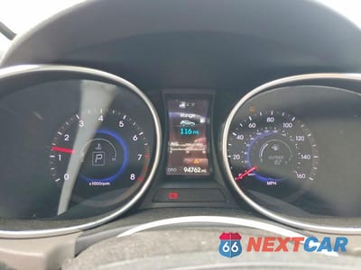 Zdjęcie 9 z 13 samochodu: 2015 HYUNDAI SANTA FE SPORT 2.0T VIN:5XYZUDLA8FG287629 - miniatura