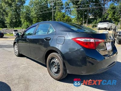 Drugie zdjęcie samochodu z przodu: 2019 TOYOTA COROLLA LE VIN:5YFBURHE5KP867419 - miniatura