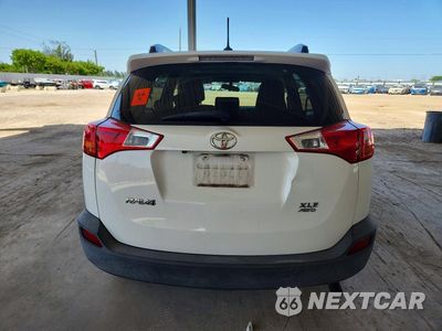Zdjęcie 6 z 12 samochodu: 2015 TOYOTA RAV4 XLE VIN:JTMRFREV3FD135960 - miniatura