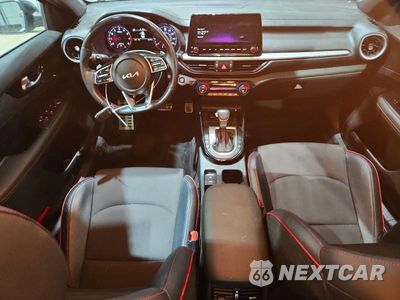 Zdjęcie 8 z 13 samochodu: 2023 KIA FORTE GT VIN:3KPF44AC2PE534567 - miniatura