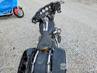 Zdjęcie 6 z 8 samochodu: 2014 HARLEY-DAVIDSON FLHX STREET GLIDE VIN:1HD1KBM10EB686953 - miniatura