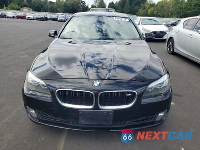 Piąte zdjęcie samochodu w środku: 2011 BMW 550 I VIN:WBAFR9C5XBC271139 - miniatura