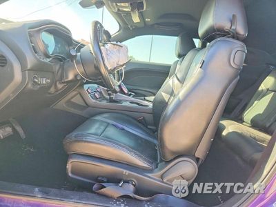 Zdjęcie 7 z 13 samochodu: 2019 DODGE CHALLENGER SXT VIN:2C3CDZAGXKH632542 - miniatura