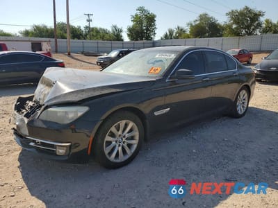 2014 BMW 740 I WBAYA6C59ED144430 - główne zdjęcie licytacji z USA - miniatura
