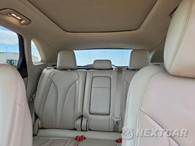 Zdjęcie 10 z 14 samochodu: 2019 LINCOLN MKC SELECT VIN:5LMCJ2C97KUL21604 - miniatura