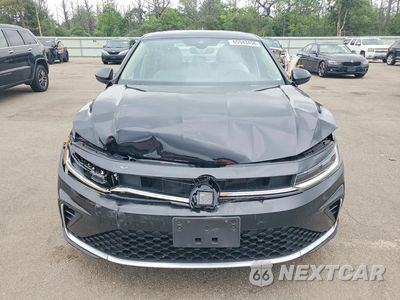 Piąte zdjęcie samochodu w środku: 2025 VOLKSWAGEN JETTA S VIN:3VW5X7BU9SM091714 - miniatura