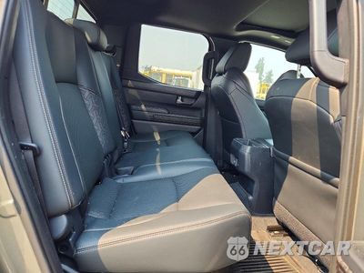 Zdjęcie 10 z 12 samochodu: 2025 TOYOTA TACOMA LIMITED HV VIN:3TYLC5LN0ST041449 - miniatura
