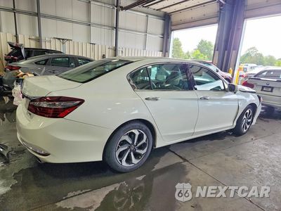 Trzecie zdjęcie samochodu z tyłu: 2017 HONDA ACCORD EXL VIN:1HGCR3F8XHA030809 - miniatura