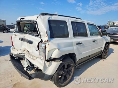Trzecie zdjęcie samochodu z tyłu: 2015 JEEP PATRIOT SPORT VIN:1C4NJPBA5FD263913 - miniatura