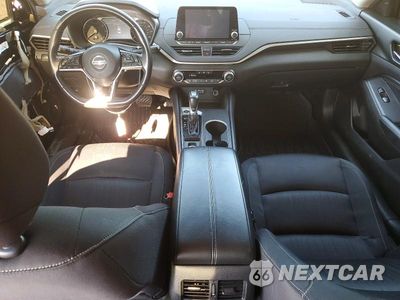 Zdjęcie 8 z 12 samochodu: 2019 NISSAN ALTIMA SV VIN:1N4BL4DV9KC147101 - miniatura