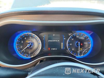 Zdjęcie 9 z 13 samochodu: 2018 CHRYSLER PACIFICA TOURING L VIN:2C4RC1BG5JR154094 - miniatura