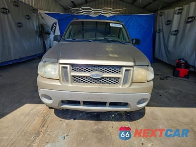 Piąte zdjęcie samochodu w środku: 2001 FORD EXPLORER SPORT TRAC VIN:1FMZU67E01UB77251 - miniatura