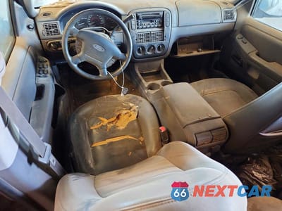 Zdjęcie 8 z 13 samochodu: 2002 FORD EXPLORER XLT VIN:1FMZU73E72UA11483 - miniatura
