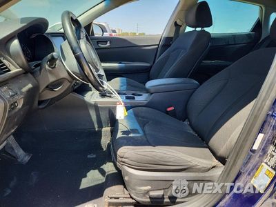 Zdjęcie 7 z 12 samochodu: 2016 KIA OPTIMA LX VIN:5XXGT4L13GG056668 - miniatura