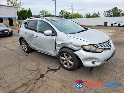 Czwarte zdjęcie samochodu z boku: 2010 NISSAN MURANO S VIN:JN8AZ1MW5AW123780 - miniatura