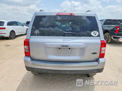 Zdjęcie 6 z 12 samochodu: 2016 JEEP PATRIOT SPORT VIN:1C4NJPBA8GD706332 - miniatura