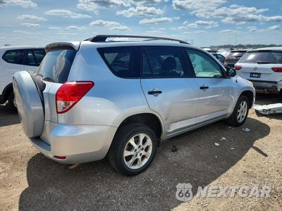 Trzecie zdjęcie samochodu z tyłu: 2006 TOYOTA RAV4 BASE VIN:JTMZD33V165017342 - miniatura