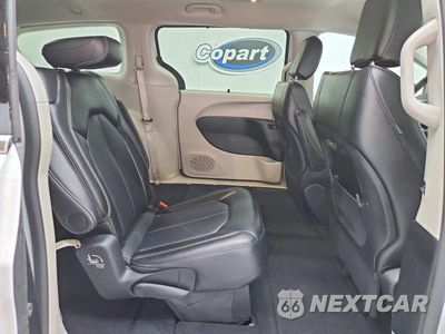 Zdjęcie 11 z 13 samochodu: 2024 CHRYSLER PACIFICA TOURING L VIN:2C4RC1BG7RR165481 - miniatura