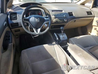 Zdjęcie 8 z 12 samochodu: 2010 HONDA CIVIC LX VIN:2HGFA1F58AH575011 - miniatura