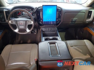 Zdjęcie 8 z 12 samochodu: 2017 GMC SIERRA K1500 SLT VIN:3GTU2NEC3HG171943 - miniatura