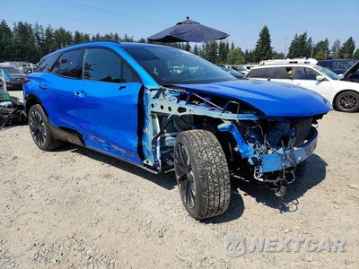 Czwarte zdjęcie samochodu z boku: 2024 CHEVROLET BLAZER RS VIN:3GNKDCRJ5RS254200 - miniatura