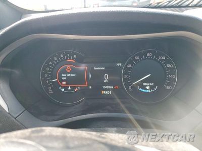 Zdjęcie 9 z 12 samochodu: 2020 LINCOLN MKZ VIN:3LN6L5A96LR611114 - miniatura