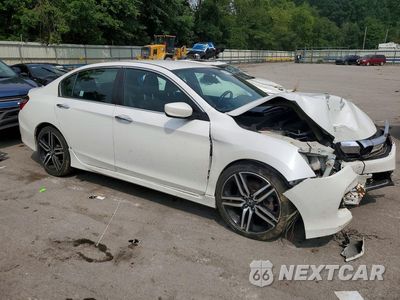 Czwarte zdjęcie samochodu z boku: 2017 HONDA ACCORD SPORT VIN:1HGCR2F50HA019236 - miniatura