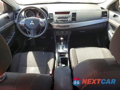 Zdjęcie 8 z 12 samochodu: 2013 MITSUBISHI LANCER ES/ES SPORT VIN:JA32U2FU9DU010722 - miniatura