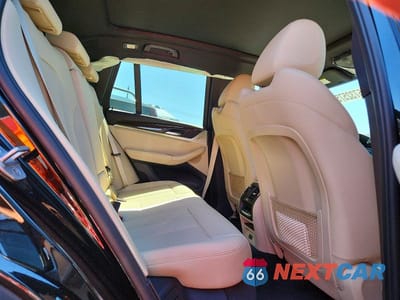Zdjęcie 11 z 13 samochodu: 2021 BMW X3 XDRIVE30I VIN:5UXTY5C07M9E14667 - miniatura